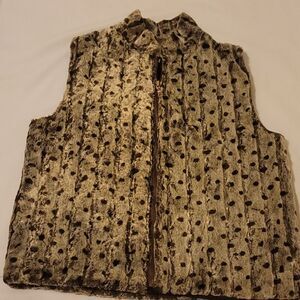 Baxis and Baxis los angeles leopard print vest size medium